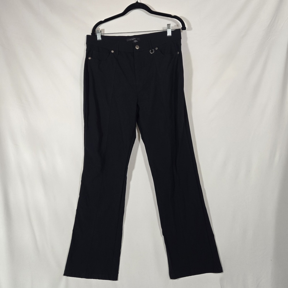 Simon Chang Black Straight Leg Pants | Size